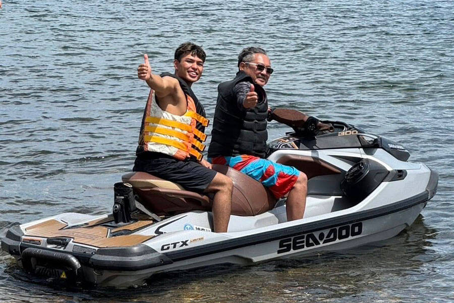 ジェットスキー